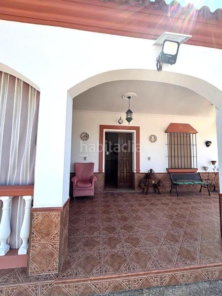 Foto ec69b5f7-e016-459f-a9ef-ff7e6c9052fb. Chalet tu nuevo hogar te espera en Villaverde del Río