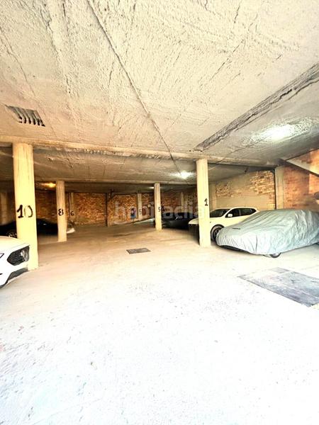 Foto 1d5b5647-47c7-4870-abc2-17a6b437d4ec. Aparcament cotxe a Tocina