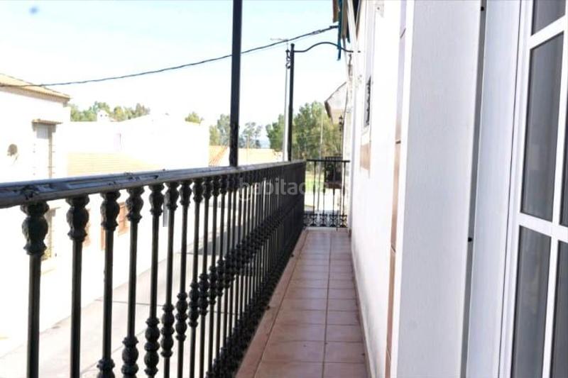 Foto 44bfc545-f43a-4e1c-be8f-f8b4a0182a25. Casa gran oportunidad en esquivel ! en Alcalá del Río