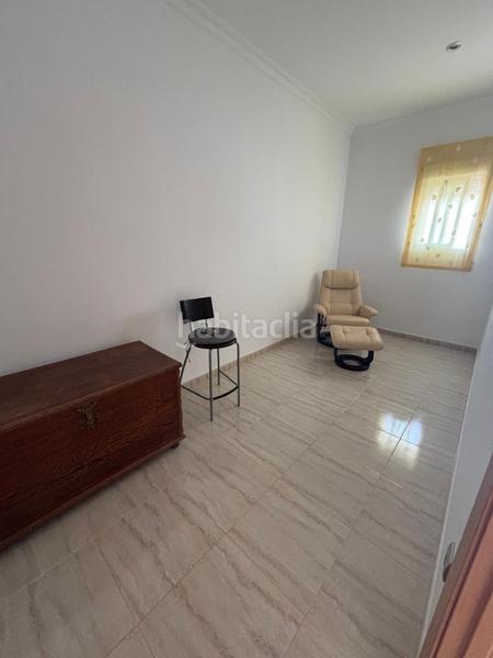 Foto 2dbd7d66-abfc-41b6-b5b2-f17434f4a045. Casa adosada tu nuevo hogar te espera! casa adosada en venta! en Cantillana