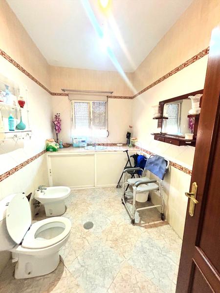 Foto 995e2bf2-baeb-412c-a7a3-a4d68d22bf46. Chalet with pool in Castilblanco de los Arroyos