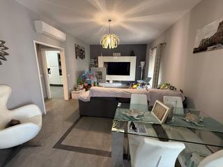 Maison à Algaba (La). Oportunidad única en la algaba! casa  local comercial todo en un