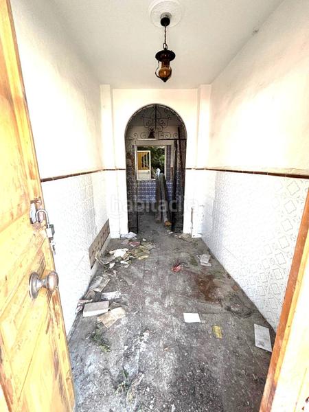 Foto fea0e373-b5d6-4398-b5a2-b2d94b39a091. House in Guillena pueblo Guillena