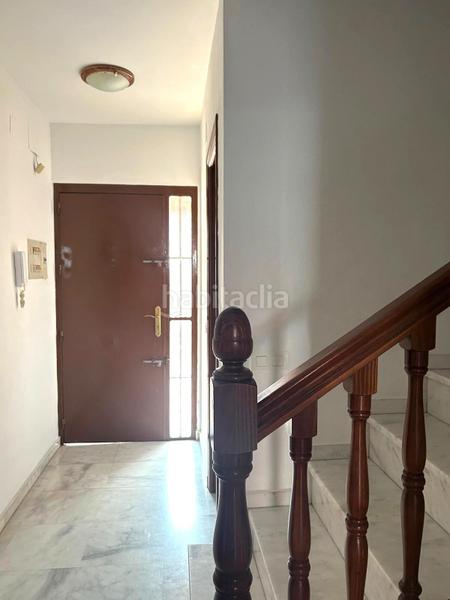 Foto 08a123dd-2b09-41de-a356-0bd0ea0d9f3e. Casa adosada magnífica casa adosada sevilla! en Guillena pueblo Guillena