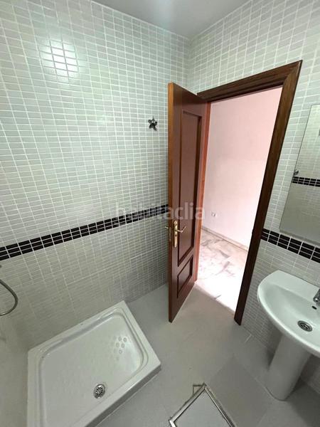 Foto 25d60aa7-f23b-473a-8e5a-de4f75a3b231. Casa adosada magnífica casa adosada sevilla! en Guillena pueblo Guillena