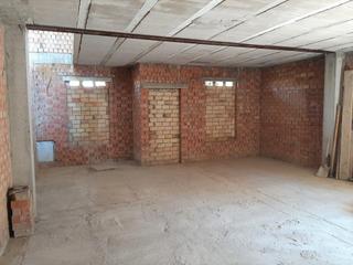 Casa en Burguillos. Vivienda en burguillos con mucho potencial