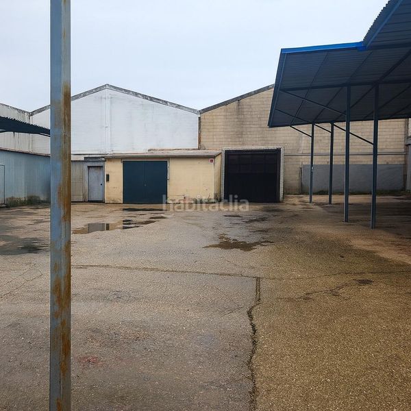 Foto 9958c67f-3946-48a5-ba90-3a59c2f47a0f. Nau industrial a Nuevo Parque - Los Rosales - Tráfico Pesado Huelva