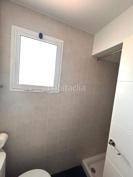 Foto 9248f3a4-01ea-404a-9a21-56cb88835030. Casa amb piscina a Burguillos