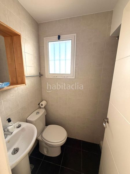 Foto a519a0c8-33d8-4f0c-836b-482c77bd2b3c. Casa amb piscina a Burguillos