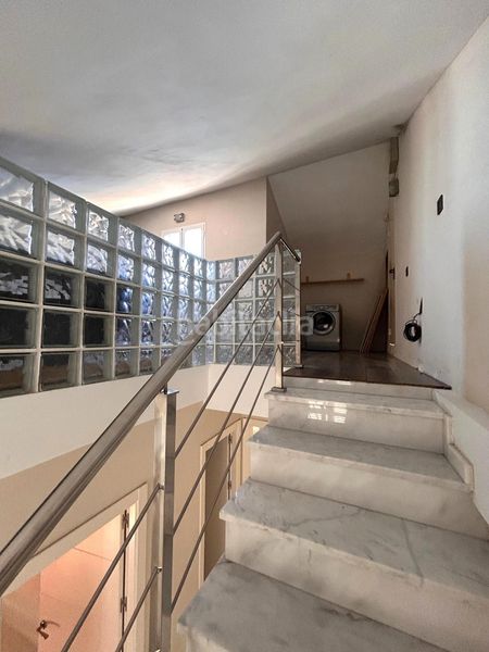 Foto f5be624d-6975-49e1-9d34-3ca472a4ea13. Casa amb piscina a Burguillos