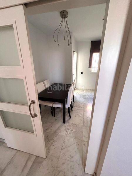 Foto fa28ec0a-5d30-4922-8eb3-44122330315f. Casa amb piscina a Burguillos