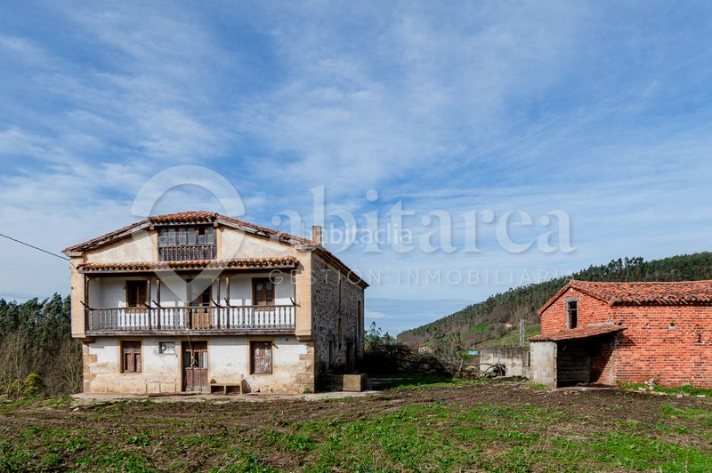 Foto 5c55e487-a9cb-4071-94ff-bbed53fbca93. Masia a Entrambasaguas