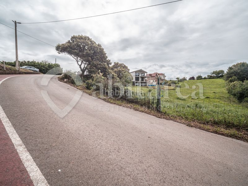 Foto ab657e8b-7e38-4748-9765-37819d2c7679. Finca rústica en Escobedo Camargo