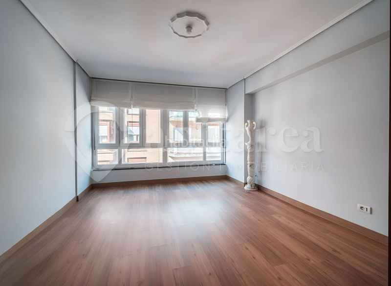 Foto 5e983e0f-edeb-49f8-a7a9-d49d8c4dc013. Pis amb calefacció a Santoña