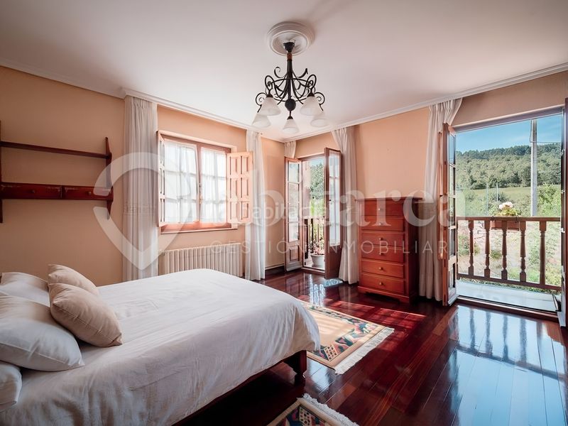 Foto b0152e15-6a5e-4cb0-a39e-d51e2a674273. Masia amb calefacció aparcament a Pueblo Camargo