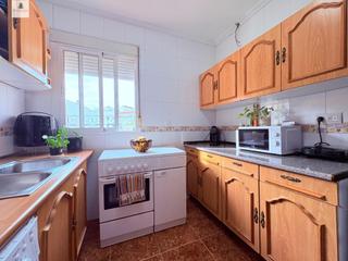 Appartement à Pardaleras. Piso exterior de 3 dormitorios en pardaleras con ascensor, listo