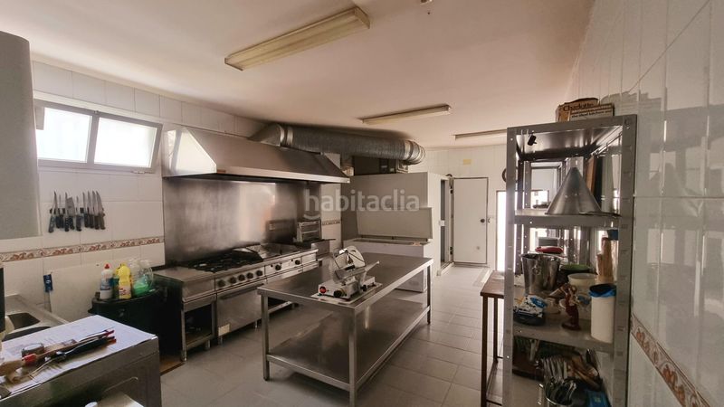 Foto 63c4b6ce-158e-4c9e-ace4-36353deef8a8. Local comercial a Pardaleras Badajoz