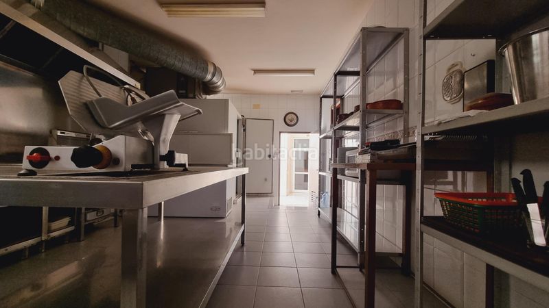 Foto 6a2592a4-a772-402e-b64a-413ebbdcddd3. Local comercial a Pardaleras Badajoz