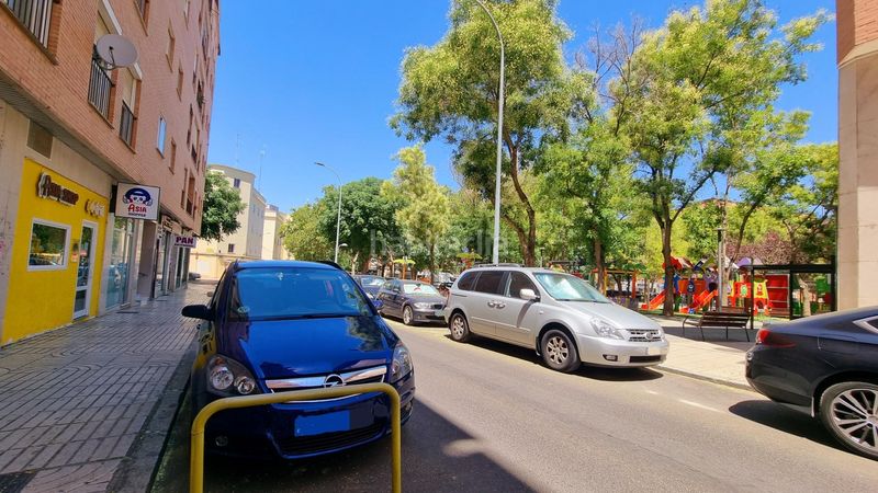 Foto a685b3df-db5c-4b97-948b-a853259823c8. Local comercial a Pardaleras Badajoz