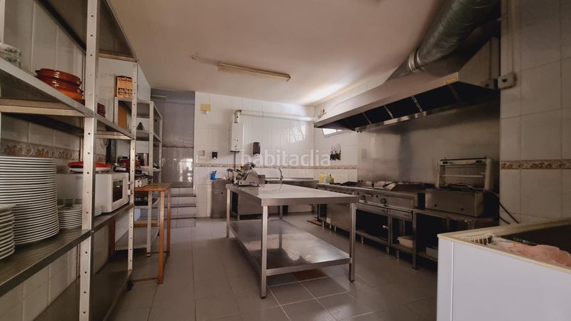 Foto a75b2507-bc0b-4ab4-93a2-bb0567da1a1b. Local comercial a Pardaleras Badajoz