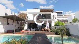 Chalet en Playa Fañabé Alto. Villa en fañabé alto