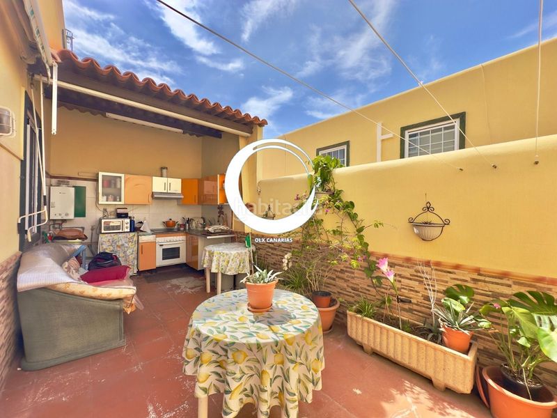 Foto 18f4dbeb-916e-462e-be5d-7ae18f94fae9. Casa adosada adosado en Las Rosas en Las Rosas Arona