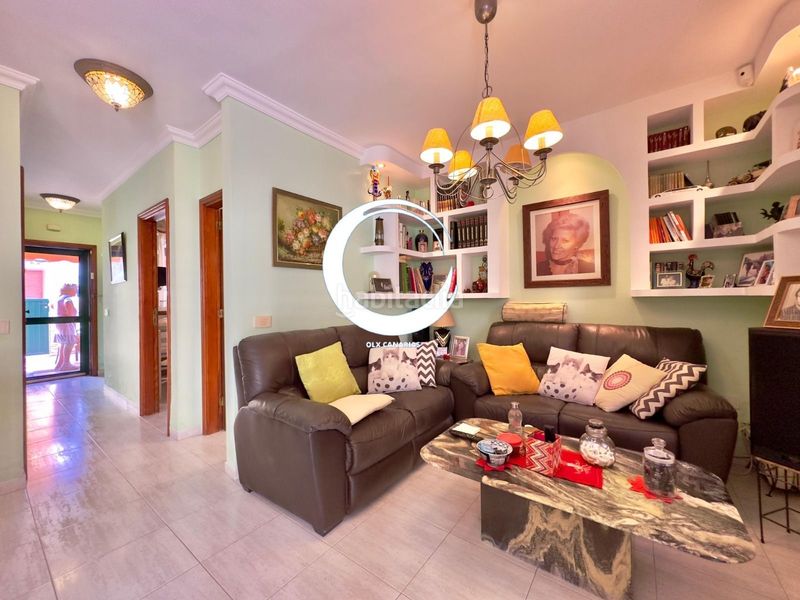 Foto 5a2b2b96-2b47-44c8-987d-d8f1139c65e3. Casa adosada adosado en Las Rosas en Las Rosas Arona