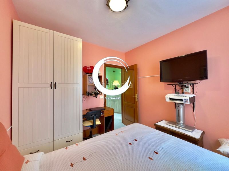 Foto a4b507a8-e94e-4f7c-b75c-843950b6db3e. Casa adosada adosado en Las Rosas en Las Rosas Arona