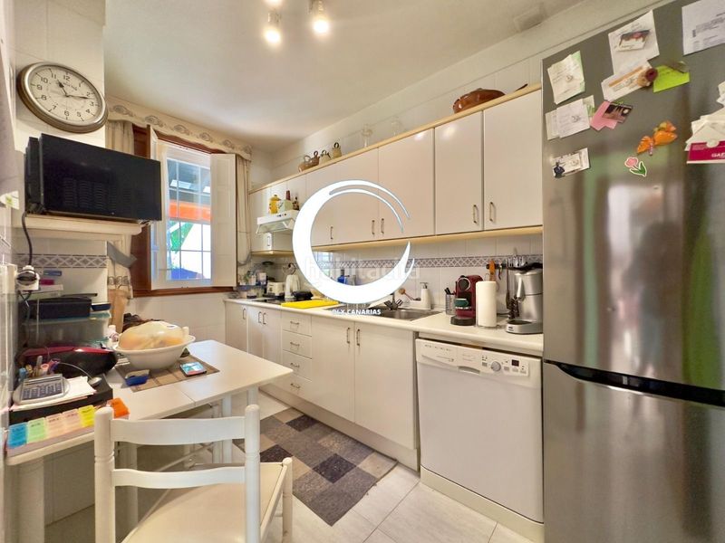 Foto ceef32b9-b7bf-4a65-a7ee-59a5e6d45b32. Casa adosada adosado en Las Rosas en Las Rosas Arona