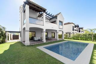 Casa adossada en Valle Romano Golf. Ddh488