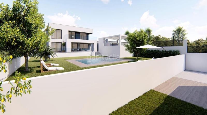 Foto b2784d1d-a417-4d50-bb94-a9dc9568234f. Haus mit heizung pool in El Castillo Manilva