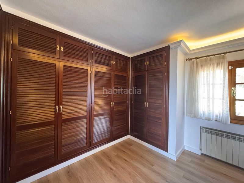 Foto d99ad977-ee0d-4d07-a4e9-2fb9ef1b1b2b. Xalet amb calefacció piscina a La Duquesa Manilva