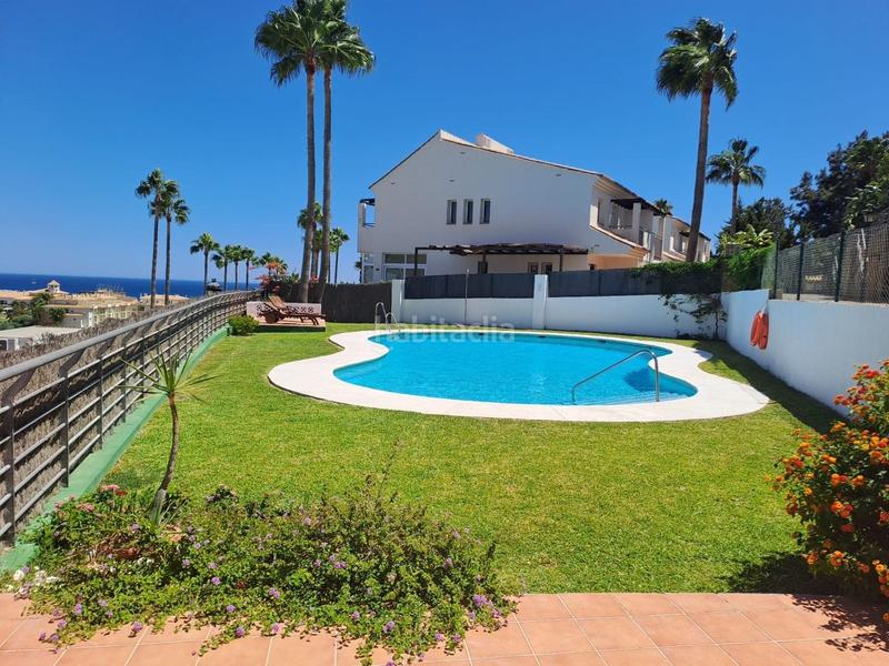 Foto b09245b3-09a8-46d9-9d64-230f69fd7fb9. Casa adossada amb calefacció piscina a El Castillo Manilva