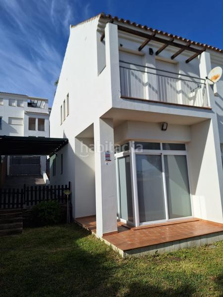 Foto e26d62a8-1633-41fd-96c0-6a4afd2e1922. Casa adossada amb calefacció piscina a El Castillo Manilva