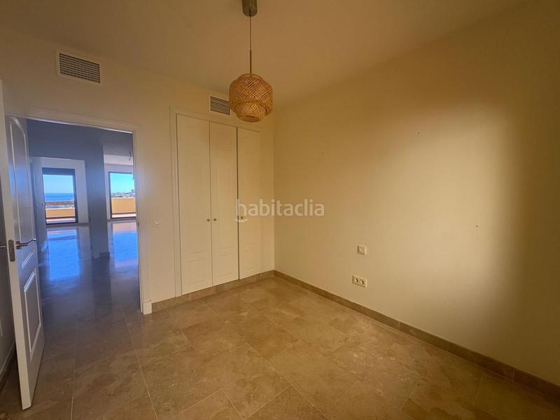 Foto caa96b76-9106-4faa-b75f-ac9f97965549. Appartement mit heizung pool in La Duquesa Manilva