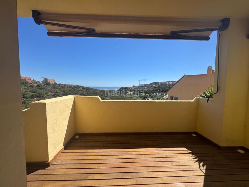 Foto f668bbf8-9f14-4b1c-895e-abfb9cd62bb1. Appartement mit heizung pool in La Duquesa Manilva