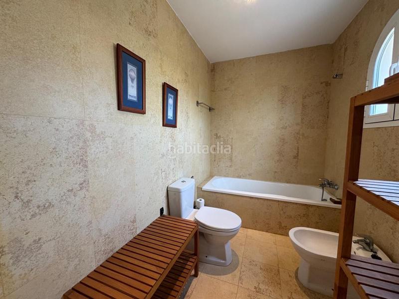 Foto 4c7693fb-7d3a-4f04-a35b-e6dba9228545. Duplex con riscaldamento piscina in La Duquesa Manilva