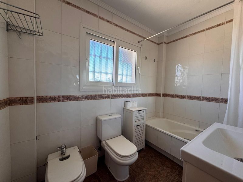 Foto a47f62eb-52d6-4cef-aad1-d376c8e1597a. Casa amb calefacció aparcament piscina a Los Llanos Estepona