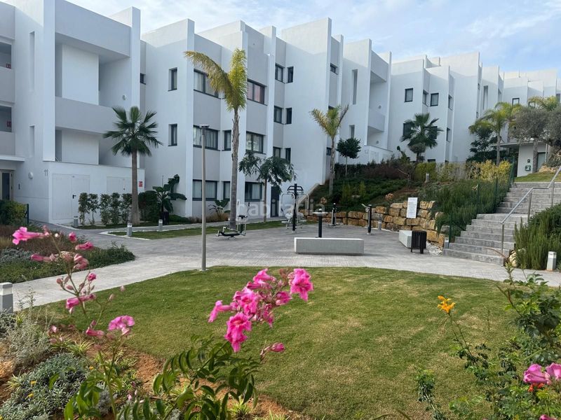 Foto 0699980d-14b5-4cc3-a073-060183f8690d. Apartament amb calefacció piscina a Alcorrín Manilva