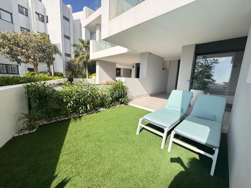 Foto a0c7f20f-fdc3-4adf-9c36-67d3a8e109ee. Apartament amb calefacció piscina a Alcorrín Manilva