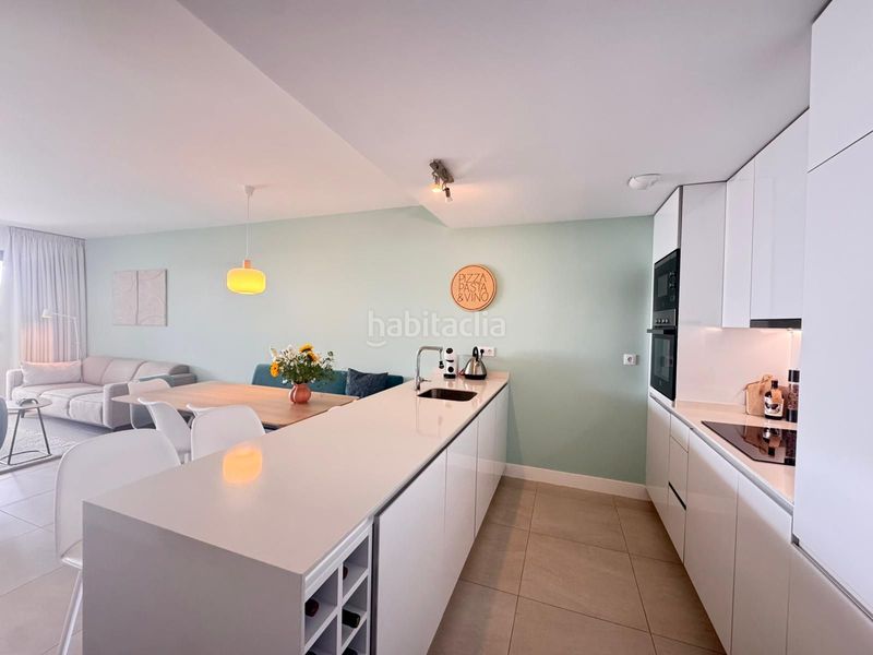 Foto ea3170aa-e9d8-48b3-bbbf-633e6bf429ad. Apartament amb calefacció piscina a Alcorrín Manilva