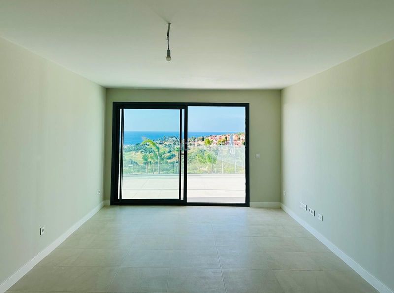 Foto eaf1084d-ed48-4032-a8e3-40492db857d4. Apartament amb calefacció piscina a San Luis de Sabinillas Manilva