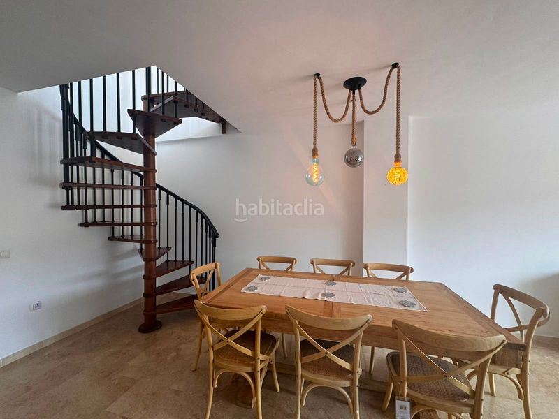 Foto 74a12a9f-d9e1-4c2e-979b-3e84c4edd895. Duplex con riscaldamento piscina in La Duquesa Manilva