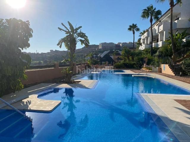 Foto 2cec54ba-d625-4d60-8952-e6837c459ecc. Apartament amb calefacció piscina a La Duquesa Manilva