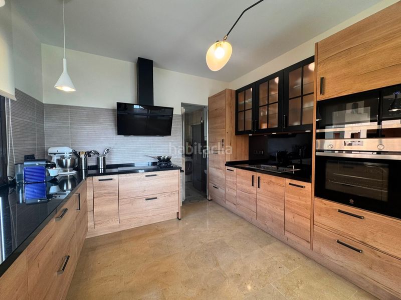 Foto d1d7aa43-9474-4175-8025-e7b5fc37f033. Apartament amb calefacció piscina a La Duquesa Manilva
