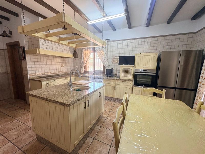 Foto c5ce6a58-e8f6-4e46-a537-5d110cbce16a. Finca rústica ddh708 en Manilva pueblo Manilva