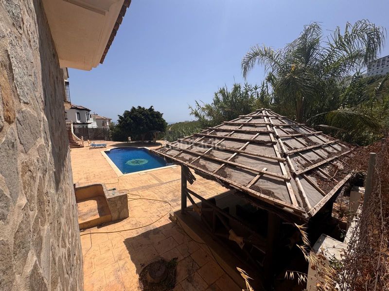 Foto d6803b8e-2527-4e32-8ec8-0fac05e2c6c3. Finca rústica ddh708 en Manilva pueblo Manilva