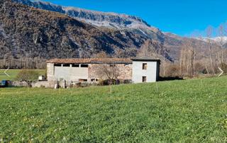 Casa a Benasque. Espectacular borda de 300m con 42.000 de parcela para reformar