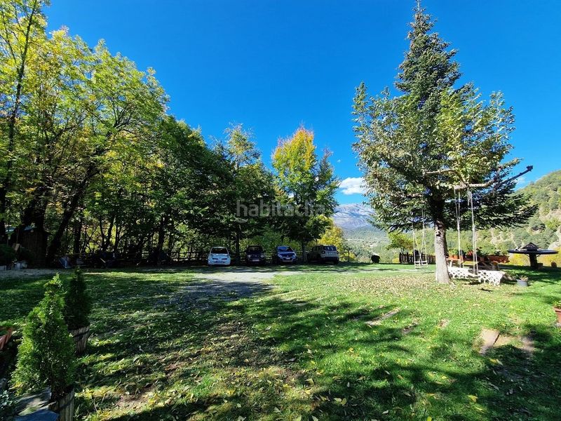 Foto 9c3d6737-67bc-4971-b448-841233a43907. Casa con camino riscaldamento parcheggio in Benasque