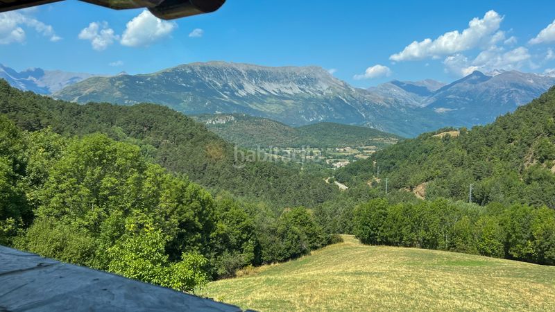 Foto cd7c6af4-24c6-4135-ab8f-62981635dbea. Casa con camino riscaldamento parcheggio in Benasque